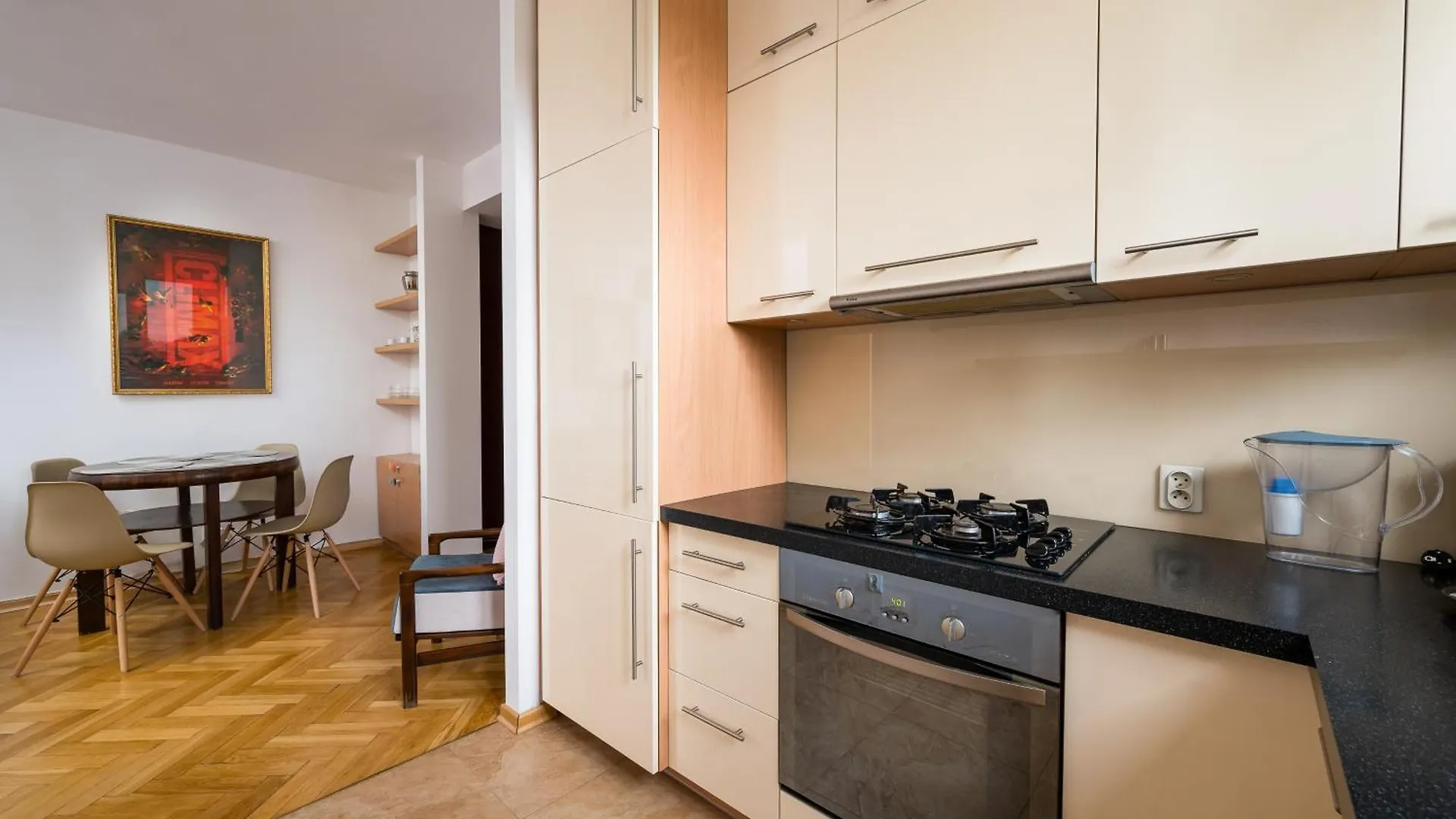 Grand Theatre Cosy Apartment ワルシャワ ポーランド