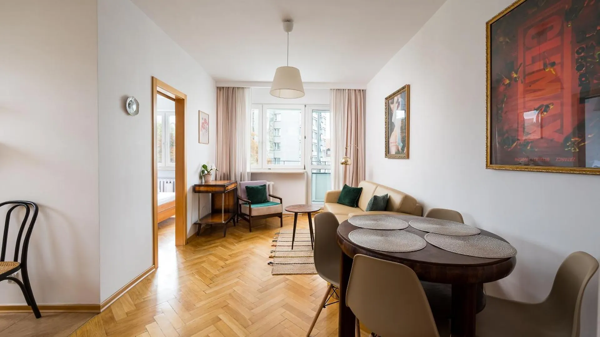 Grand Theatre Cosy Apartment ワルシャワ